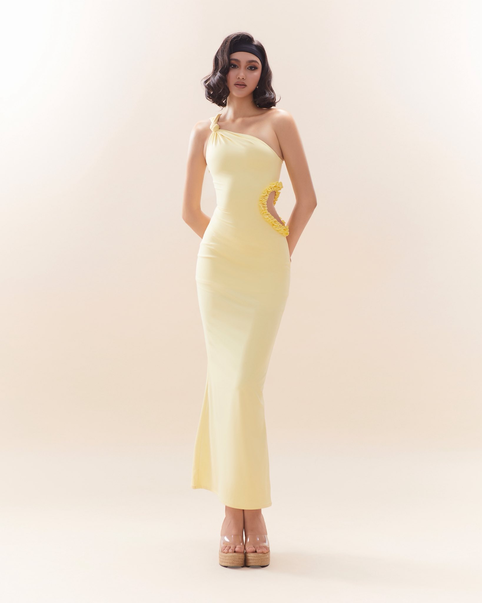 [🆕🇻🇳] Lanchy Thương hiệu thời trang 👕 Top1Fashion 👗  Sản phẩm Brenna Midi DressFAIRY DREAM / PRE FALL COLLECTION 2025Discover more at:
Shop offline: Rio Tower, Masteri An Phu, Thao Dien Ward, District 2 , shares-17✔️ , likes-89❤️️ , date-2025-09-06 20:57:16🇻🇳🇻🇳🇻🇳📰🆕