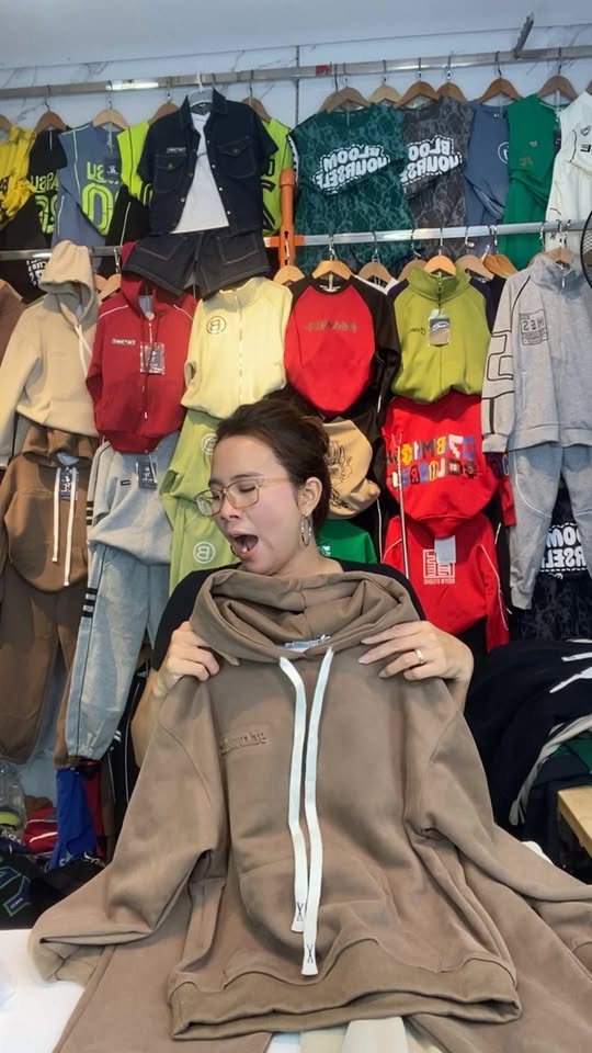 [🆕🇻🇳] Trần thuý _ tổng kho sỉ lẻ quần áo trẻ em giá rẻ 🧑‍🧒❤️️👶⭐️ Gcác mẹ vào săn sale tiktok cho có mã giảm giá nhé  tranthuy_qate003?_t=ZS-8xIRRHvc0pj&_ry , shares-0✔️ , likes-0❤️️ , date-2025-09-04 05:13:38🇻🇳🇻🇳🇻🇳📰🆕