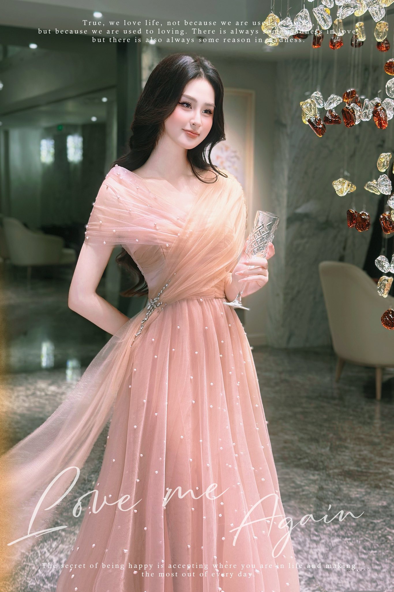 [🆕🇻🇳] KAD Design 👕 Top1Fashion 👗  𝐌𝐨𝐨𝐧𝐥𝐢𝐠𝐡𝐭 𝐄𝐥𝐞𝐠𝐚𝐧𝐜𝐞
Khi ánh đèn tiệc lung linh, nàng chính là tâm điểm.
BST đầm tiệc Kad – kiêu sa nhưng không phô trương, thanh lịch mà đầy cuốn hút.
_____ , shares-0✔️ , likes-24❤️️ , date-2025-09-08 16:32:45🇻🇳🇻🇳🇻🇳📰🆕