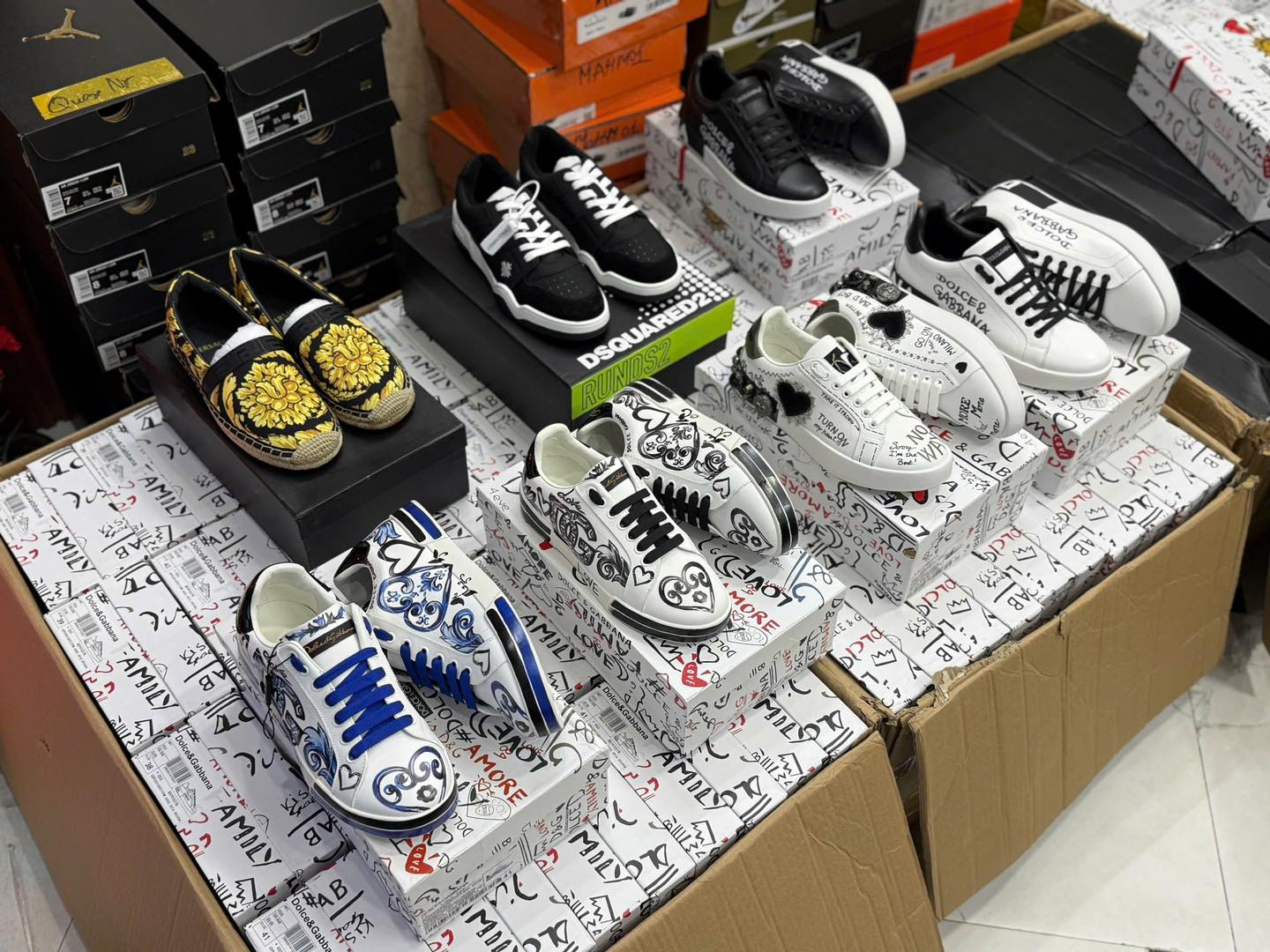 [🆕🇻🇳] Boutique 56 – Phuong Viet Nguyen luxury 👕 Top1Fashion 👗  Hàng hot e bổ sung liên tục ạ
Ae sắm ngay 1 đôi diện thu đông thui ae!
Nhận hàng kiểm tra thanh toán ạ
Hotline: 0382649999
, shares-0✔️ , likes-0❤️️ , date-2025-09-08 05:35:17🇻🇳🇻🇳🇻🇳📰🆕