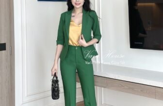 [🆕🇻🇳] Vani – Thời Trang Công Sở 👕 Top1Fashion 👗  Từ công sở chỉn chu đến những buổi xuống phố gặp gỡ bạn bè, VANI luôn có set đồ “chuẩn gu” giúp nàng tự tin tỏa sáng#vest_vani #vani #veston #vest #cong , shares-0✔️ , likes-9❤️️ , date-2025-09-06 15:16:24🇻🇳🇻🇳🇻🇳📰🆕