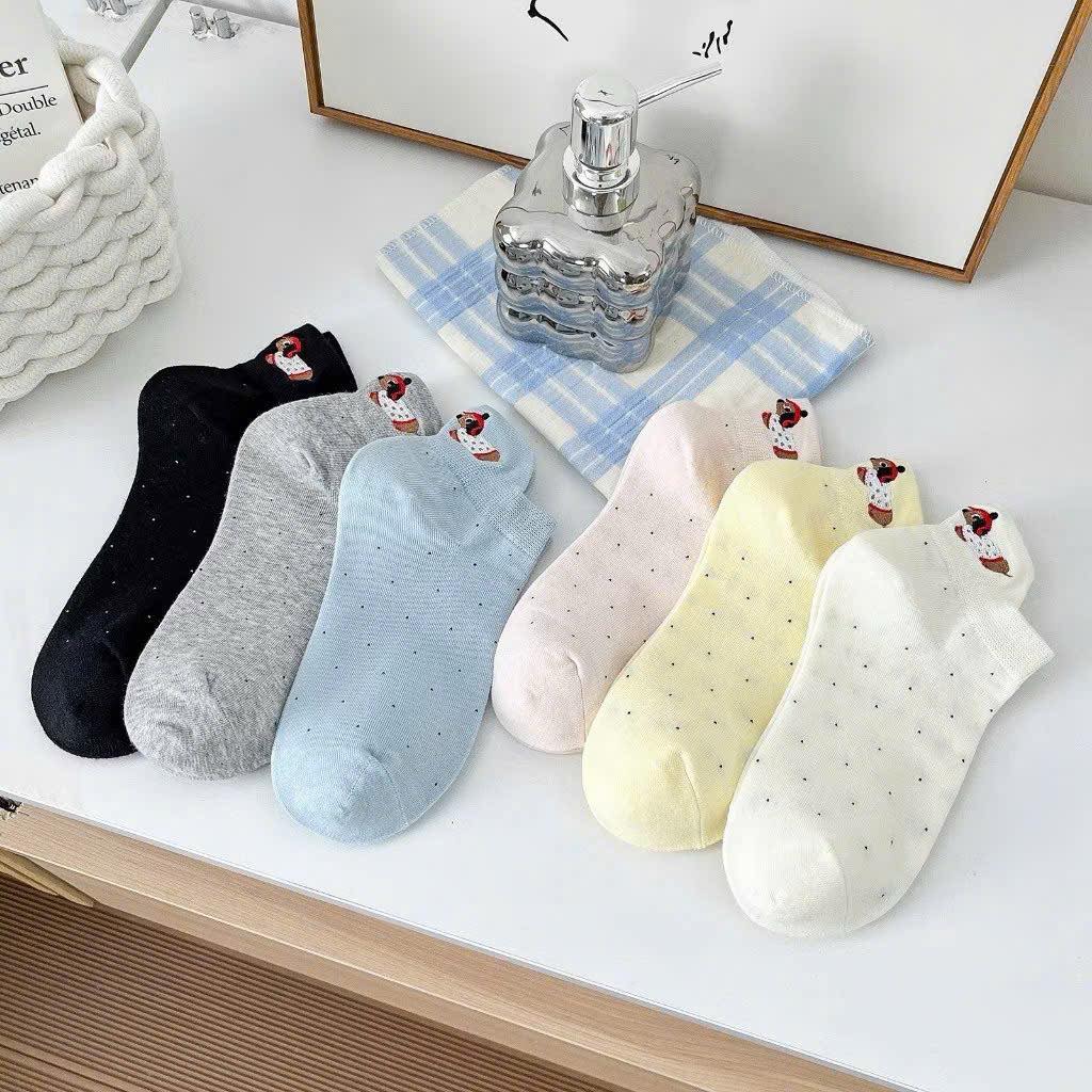 [🆕🇻🇳]  Huỳnh Kids – 09 Núi Thành, Đà Nẵng 🧑‍🧒❤️️👶⭐️  EM SĂN ĐƯỢC SALE  Zá Sốc
SET 10 ĐÔI TẤT CỔ NGẮN CHO MẸ VÀ BÉ
Set tất xinh nhé, chất vải thoáng khí, siêu nhẹ
MẸ VÀ BÉ MANG ĐC
Sl ít Mom chốt ngay ạ
6 L , shares-0✔️ , likes-1❤️️ , date-2025-09-06 22:37:32🇻🇳🇻🇳🇻🇳📰🆕