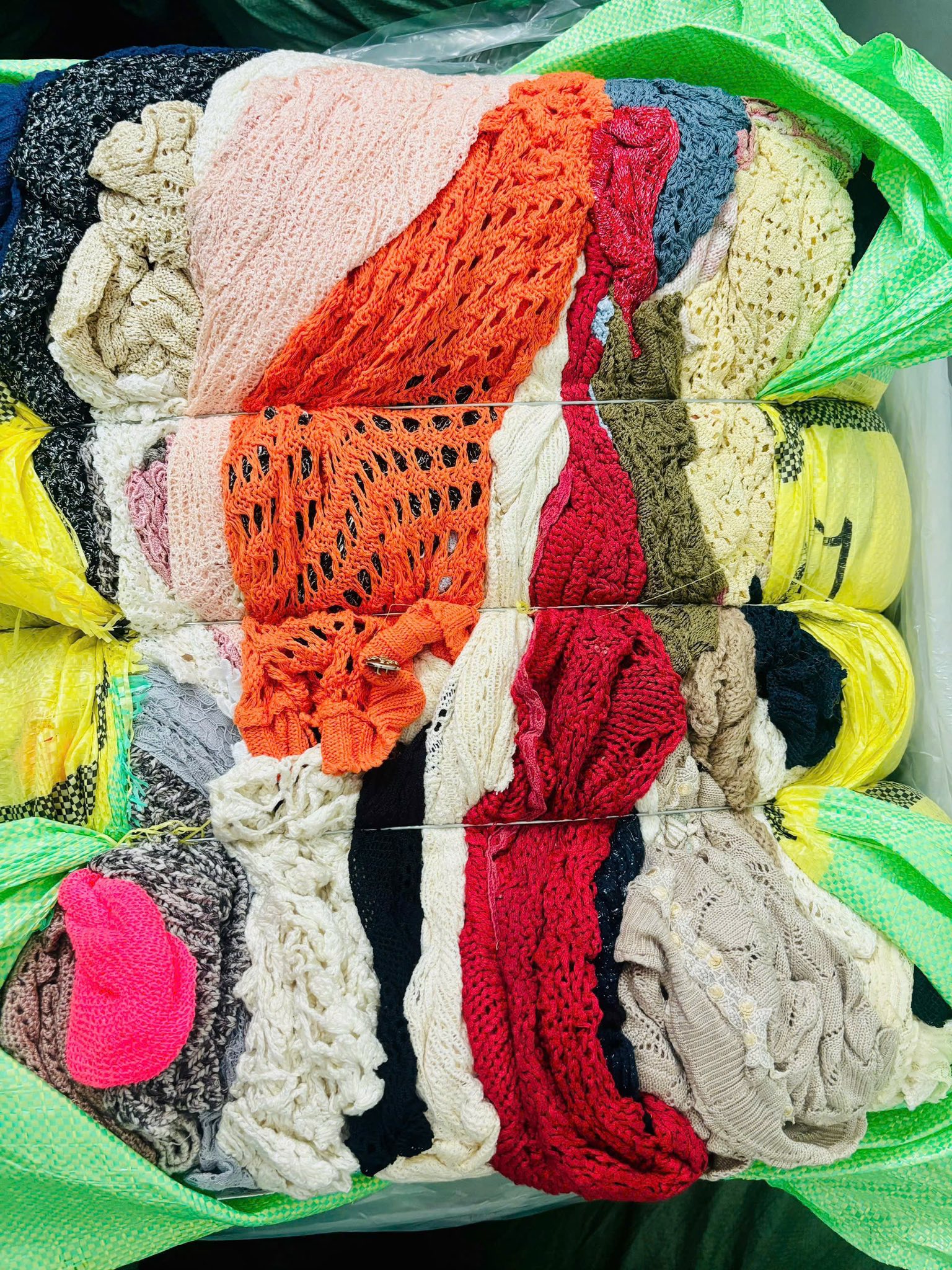 [🆕🇻🇳] Nhan Si Kiện – Kho đồ si giá rẻ 👕 Top1Fashion 👗  Len móc Hàn manh SK ( len lỗ )
Món này dễ bán, dễ mặc lắm ạ
Giá 5trxx
, shares-3✔️ , likes-3❤️️ , date-2025-09-08 18:07:39🇻🇳🇻🇳🇻🇳📰🆕