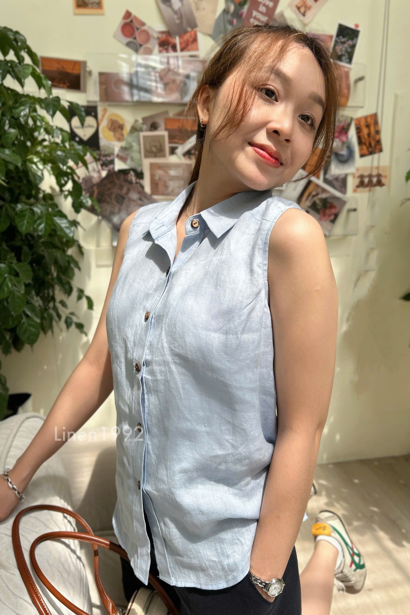 [🆕🇻🇳] LINEN 1992 – Thời Trang Linen 👕 Top1Fashion 👗  Áo sơ mi linen sát nách – đơn giản nhưng không đơn điệu. Chất liệu linen tự nhiên mềm nhẹ, thấm hút tốt, lý tưởng cho những ngày nắng.
𝗟𝗜𝗡𝗘𝗡𝟭𝟵𝟵𝟮
9g – 21 , shares-1✔️ , likes-5❤️️ , date-2025-09-07 15:24:56🇻🇳🇻🇳🇻🇳📰🆕