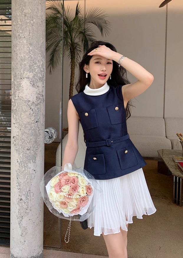 [🆕🇻🇳] LÊ HẠNH SI TUYỂN 👕 Top1Fashion 👗  Áo nữRa chất đanh chắc tayNhẹ nhàng thanh lịch rễ mặcĐầu vụ toàn hàng tuyểnKhách nhanh tay vào chốt sớm để được mẫu ung y nha
, shares-0✔️ , likes-16❤️️ , date-2025-09-07 05:47:10🇻🇳🇻🇳🇻🇳📰🆕