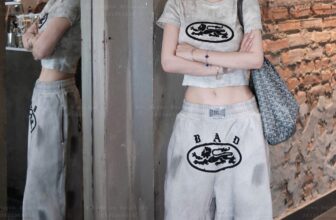 [🆕🇻🇳] Spring store – Online store tại HCM 👕 Top1Fashion 👗  Đồ dạo này đẹp lắm luôn mấy chị ơi– Size: S M L
– Hàng order về sau 10n có ạ.
———
– Freeship cho đơn từ 3sp
– Tặng voucher khi nhận lại feedback
— , shares-0✔️ , likes-0❤️️ , date-2025-09-10 00:53:13🇻🇳🇻🇳🇻🇳📰🆕