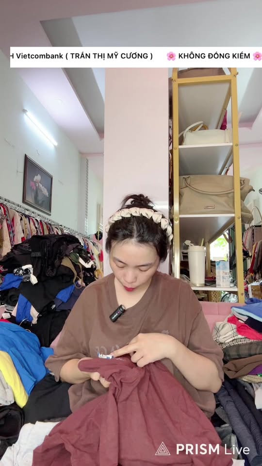 [🆕🇻🇳] Vin Ta Ge Boutique 👕 Top1Fashion 👗  Thập cẩm xã kho đg 49k #vintage#retro#linen#xô#Japan-Us , shares-0✔️ , likes-8❤️️ , date-2025-09-11 18:46:01🇻🇳🇻🇳🇻🇳📰🆕