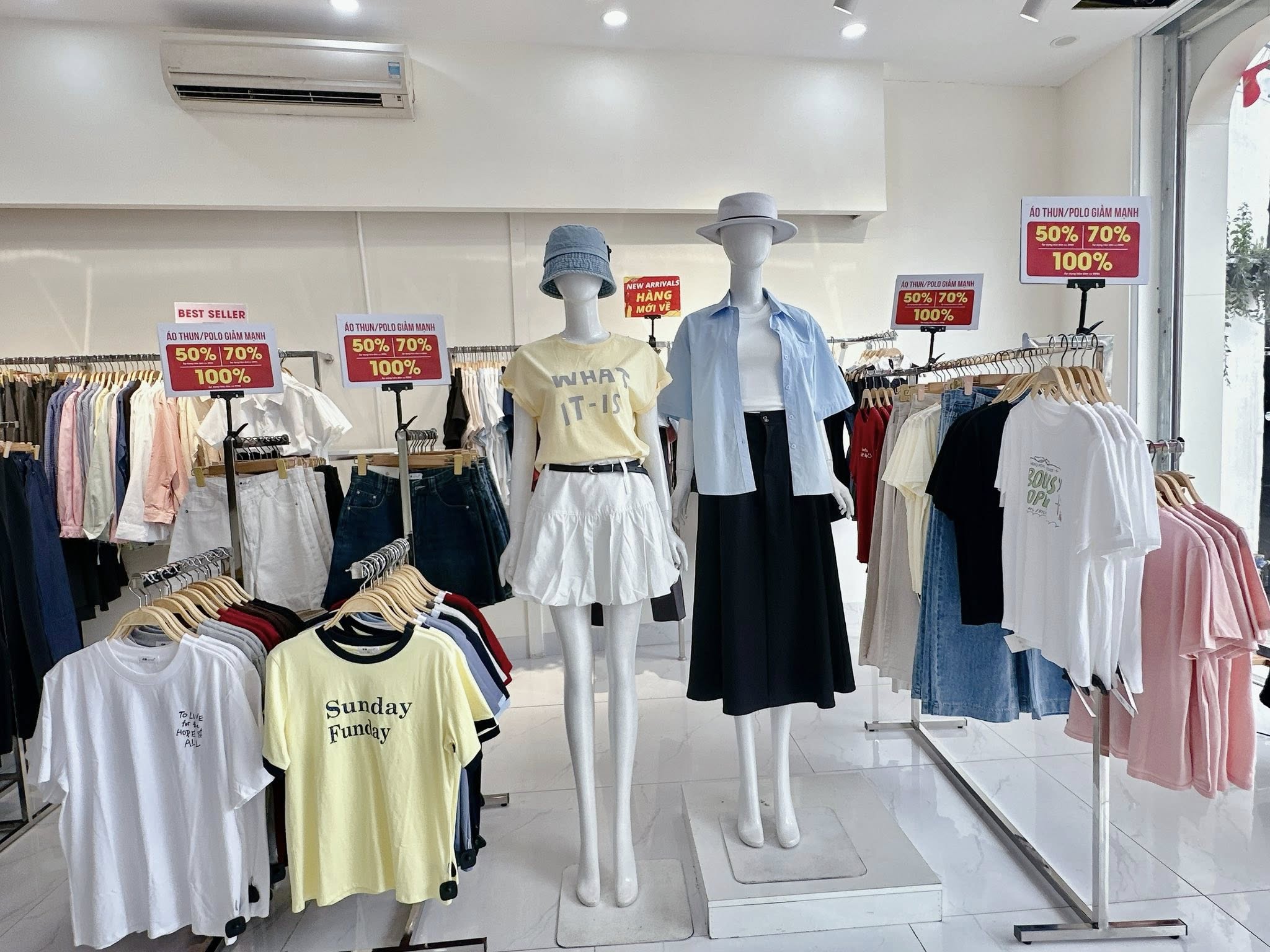 [🆕🇻🇳] TBo Shop – Chuyên Sỉ Lẻ Hàng Quảng Châu 👕 Top1Fashion 👗  Yayyyyy hàng hot về tiếp các Ché uiiijj
E Set Basic ĐỈNH quáaaa Mọi người ơiii. E về màu 3 màu sọc nhaa cưng XỈU  FORM và chất rất đẹp luônn Xứng đáng    , shares-0✔️ , likes-169❤️️ , date-2025-09-07 21:56:44🇻🇳🇻🇳🇻🇳📰🆕