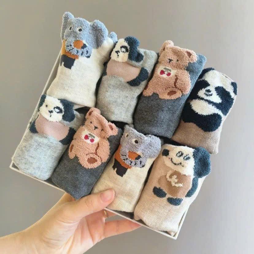 [🆕🇻🇳]  Rabbit Shop – Quần áo trẻ em vnxk 🧑‍🧒❤️️👶⭐️     SET 10 ĐÔI TẤT COTTON CUTE CHO BÉEm gom sale #89k / 1 set 10 đôiBé trai hay bé gái đều đi dk ạ, tone màu trung tính. Tất cotton đẹp, không bai nh , shares-0✔️ , likes-2❤️️ , date-2025-09-08 21:28:58🇻🇳🇻🇳🇻🇳📰🆕