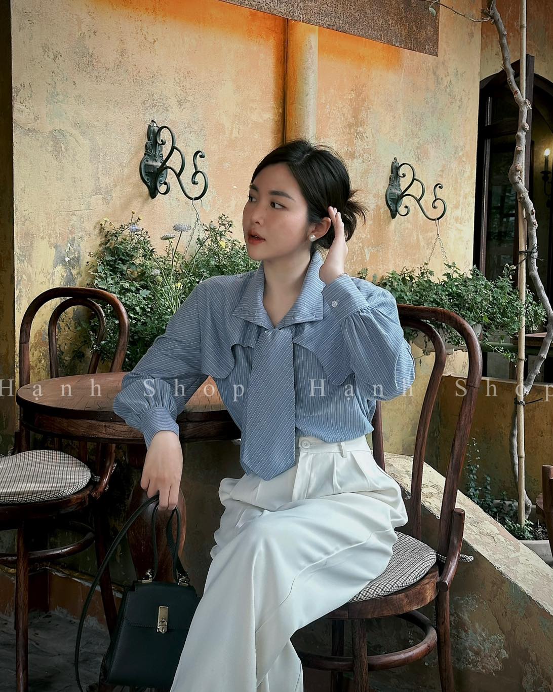 [🆕🇻🇳] Hạnh Shop Chuyên quần áo thời trang nữ 👕 Top1Fashion 👗  Set đồ chuẩn gu nàng công sởHàng thiết kế có sẵn
Ship COD toàn quốc
100% ảnh thật, mẫu thật của shop
———-LUU HANH :
Ho , shares-0✔️ , likes-6❤️️ , date-2025-09-08 23:35:28🇻🇳🇻🇳🇻🇳📰🆕