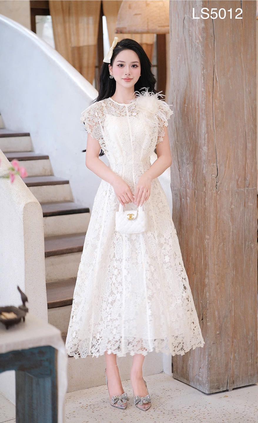 [🆕🇻🇳] Anh Thu Clothing – Ở đây có bán đồ đẹp hơn người yêu cũ của bạn 👕 Top1Fashion 👗  SML XL
PA72790
Siêu phẩm ren hoa cao cấp siêu siêu xinh đính kèm lông vũ đẹp và sang quá luôn nè khách ơi
, shares-0✔️ , likes-1❤️️ , date-2025-09-12 04:31:01🇻🇳🇻🇳🇻🇳📰🆕