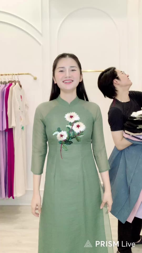 [🆕🇻🇳] CEILIO Design – Cửa hàng quần áo nữ 👕 Top1Fashion 👗  ÁO DÀI LẺ SIZE SALE SỐC CHỊ EM ƠI ��� , shares-0✔️ , likes-37❤️️ , date-2025-09-12 03:05:23🇻🇳🇻🇳🇻🇳📰🆕