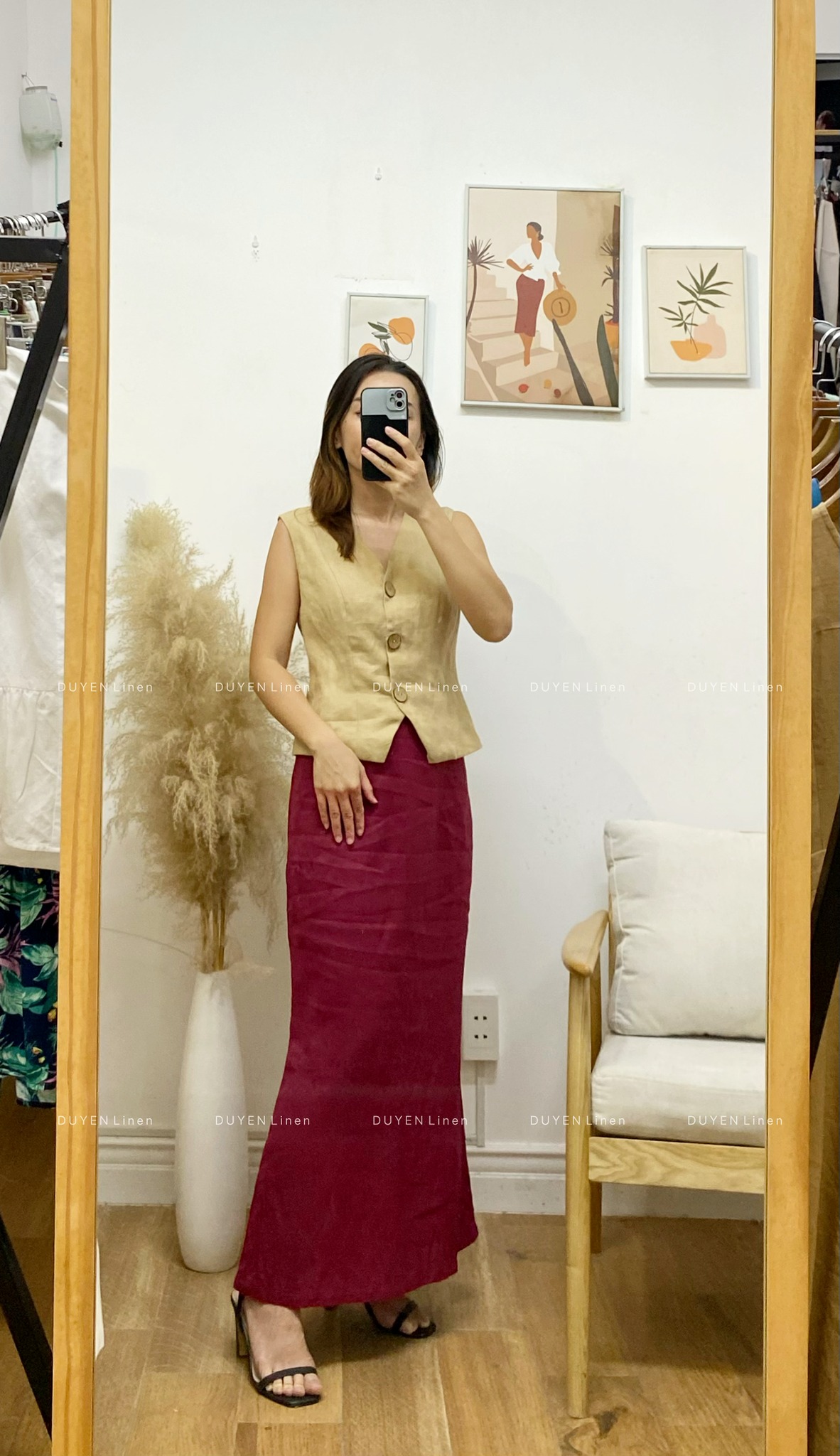[🆕🇻🇳] DUYEN Linen – Page chuyên dòng sản phẩm Linen của Brand DUYEN👕 Top1Fashion 👗  Nếu Nàng đã có quá nhiều chân váy form A hay suông thì chiếc váy form đuôi cá nhẹ thần thái này rất đáng để Nàng sở hữu trong BST của mình ạ. Tông màu Đỏ R , shares-0✔️ , likes-84❤️️ , date-2025-09-09 04:09:21🇻🇳🇻🇳🇻🇳📰🆕