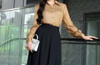 [🆕🇻🇳] Orchid DẪN LỐI THỜI TRANG PHÁI ĐẸP 👕 Top1Fashion 👗  𝐀𝐔𝐓𝐔𝐌𝐍 𝐂𝐇𝐈𝐂 | Mùa Thu đang khẽ chạm ngõ, mang theo làn gió dịu nhẹ và nhịp sống chậm rãi hơn. Đây cũng là thời điểm những thiết kế sơ mi dài tay lên ngôi,  , shares-0✔️ , likes-26❤️️ , date-2025-09-09 16:58:02🇻🇳🇻🇳🇻🇳📰🆕