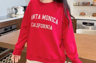 [🆕🇻🇳] Dorris N – Cửa hàng quần áo 👕 Top1Fashion 👗  Ta nói năm nay cái màu đỏ nó đẹp xuất sắccc.  Nó đẹp mà nó tôn da gì đâuuu
Nó keoo gấp 3 lần năm ngoái luôn í ạaaa
, shares-0✔️ , likes-1❤️️ , date-2025-09-11 22:31:51🇻🇳🇻🇳🇻🇳📰🆕