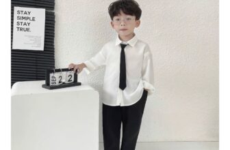 [🆕🇻🇳] Sunkids chuyên hàng Made in Cambodia, Made in Việt Nam. Hàng tqxk nội địa cao cấp, hàng thiết kế 🧑‍🧒❤️️👶⭐️ SALE: #139k
Set công tử beemo- Chất liệu vải trượt Hàn cao cấp, siêu mướt mịn, Thiết kế áo sơ mi dài tay cổ đức kèm cà vạt công tử, cùng quần baggy lưng th , shares-0✔️ , likes-1❤️️ , date-2025-09-13 03:32:40🇻🇳🇻🇳🇻🇳📰🆕