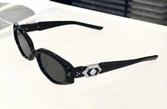 [🆕🇻🇳] Enni – Thời Trang Xuất Khẩu 👕 Top1Fashion 👗  SIÊU ĐẸP FULL BOXKính Vegax – 2025 Jewelry Collection của bộ sưu tập mới nhất của G..M vừa được ra mắt em đáp sẵn.Lens: 54-20-145New full box và  , shares-0✔️ , likes-0❤️️ , date-2025-09-12 19:08:43🇻🇳🇻🇳🇻🇳📰🆕