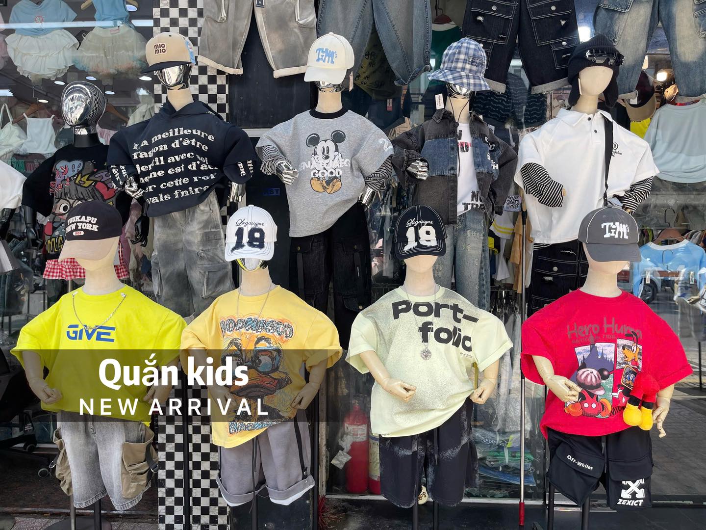 [🆕🇻🇳]  Quỳnh Boutique – Cửa hàng quần áo sơ sinh, trẻ em 🧑‍🧒❤️️👶⭐️ Set y\u1ebfm c\u00f4ng t\u1eed cho b\u00e9 \u003C3\nTr\u1ea7n Thu\u00fd Qu\u1ef3nh\n——–\n\ud83d\udc95 \u0110\u1ecba ch\u1ec9 C\u1eecA H\u00c0NG : \n-  , shares-0✔️ , likes-1❤️️ , date-2025-09-11 19:48:42🇻🇳🇻🇳🇻🇳📰🆕