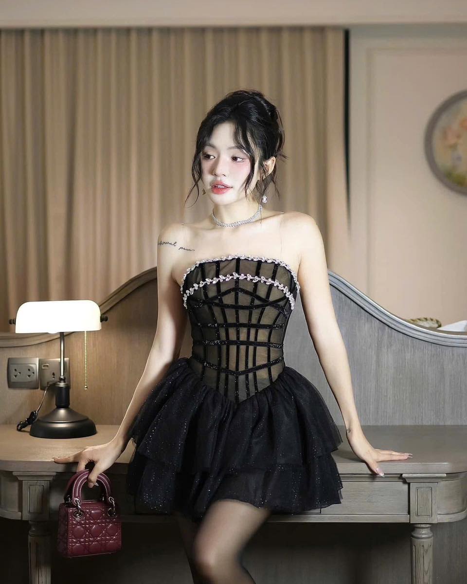 [🆕🇻🇳] Gigi Boutique Order  (Order) – Order Hàng Quảng Châu – Hàng Việt Nam Thiết Kế 👕 Top1Fashion 👗  Năng đong đầy hoa lá
Môi em là hoa đấy
Hàng Có Sẵn
, shares-0✔️ , likes-2❤️️ , date-2025-09-11 21:36:27🇻🇳🇻🇳🇻🇳📰🆕