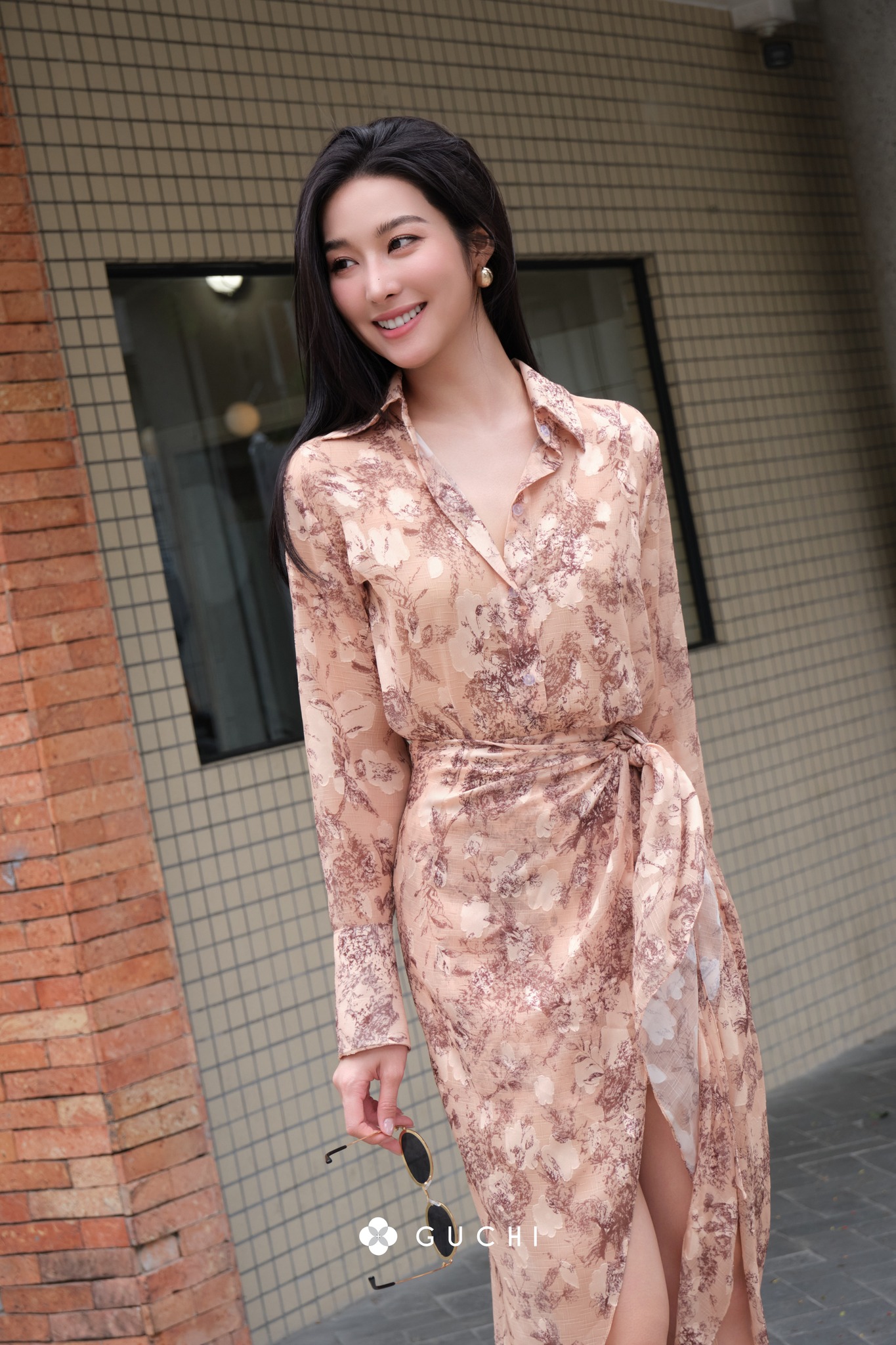 [🆕🇻🇳] G U C H I Corner – Embrace the woman’s body, both perfect and imperfections 👕 Top1Fashion 👗  Kasha Dress cùng họa tiết hoa cỏ mùa thu tone nâu nhã nhặn
_________
𝐆𝐔𝐂𝐇𝐈 – GU của CHỊ
Hotline: 0368.585.515
Website:
Số 25 Đường Louis 8, KĐT Hoàng M , shares-0✔️ , likes-5❤️️ , date-2025-09-12 02:01:48🇻🇳🇻🇳🇻🇳📰🆕