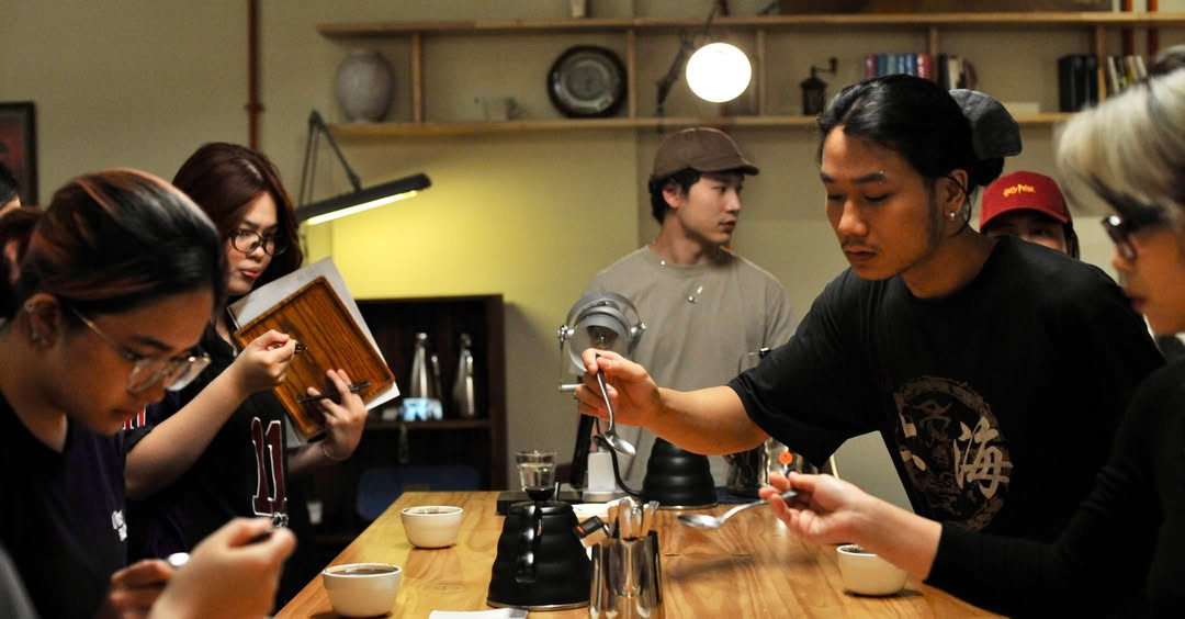 [☕️🇻🇳] Blackbird Coffee 🥤 Top1Coffee ☕️ Blackbird Coffee thông báo đợt tuyển dụng nhân sự chủ lực cho mùa cao điểm cuối năm 2025:

 Nhân viên pha chế (Barista)
 Nhân vi , shares-2✔️ , likes-45❤️️ , date-2025-09-15 02:01:09🇻🇳🇻🇳🇻🇳📰🆕