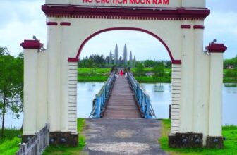 [🆕🇻🇳] Phượt  ✈ Top1Travel 🌏✈️ Cầu Hiền Lương , cột cờ tổ quốc bên vĩ tuyến 17  , shares-0✔️ , likes-407❤️️ , date-2025-09-12 18:14:13🇻🇳🇻🇳🇻🇳📰🆕