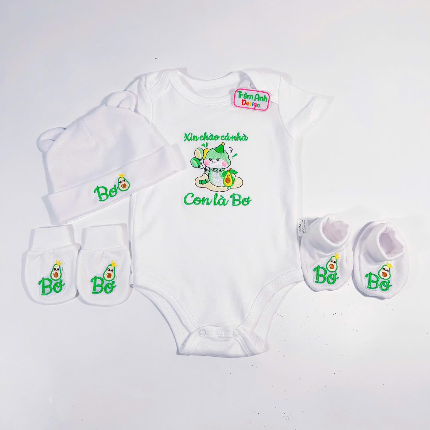 [🆕🇻🇳] Trâm Anh Baby Shop 🧑‍🧒❤️️👶⭐️ Bame ưng mẫu nào nhắn e lên thiết kế ngay nàoooo
Nhiều mẫu xinh cực mà k có thời gian để up luôn ạ#đồthêu #bodythêuchobé
#thỏthêutên #jellycatthêutên
#t , shares-0✔️ , likes-0❤️️ , date-2025-09-16 22:14:27🇻🇳🇻🇳🇻🇳📰🆕
