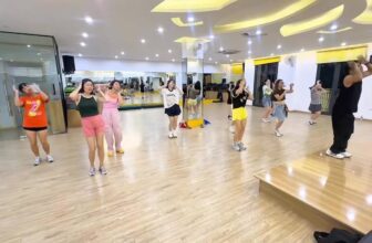 [🆕🇻🇳] The Leader Fitness & Yoga – Huấn luyện thể thao & thể hình 🧘 Top1Yoga 🤸🏻‍♀️  Zumba – vừa tập vừa quẩy hết mìnhÂm nhạc sôi động  – Vũ điệu bùng nổ  – Năng lượng tràn đầy
Chỉ cần bước vào lớp Zumba tại The Leader Fitness, mọi căn , shares-0✔️ , likes-8❤️️ , date-2025-09-15 21:13:01🇻🇳🇻🇳🇻🇳📰🆕