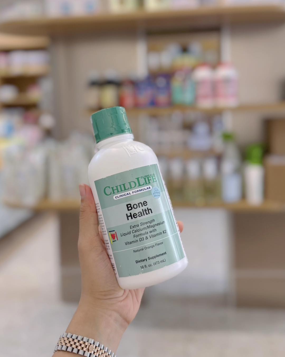 [🆕🇻🇳] Kiddie Kiddo – Thời trang trẻ em cao cấp 🧑‍🧒❤️️👶⭐️ Ngầu đét ạ!!!!
Set nỉ da cá J&J quá đẹp. Style nhìn ngầu đét, cực chất luôn. Mặc đi học đi chơi đều đẹp.
Cả set chất nỉ da cá mềm, form bộ khoẻ khoắn, đứ , shares-1✔️ , likes-5❤️️ , date-2025-09-15 18:04:17🇻🇳🇻🇳🇻🇳📰🆕