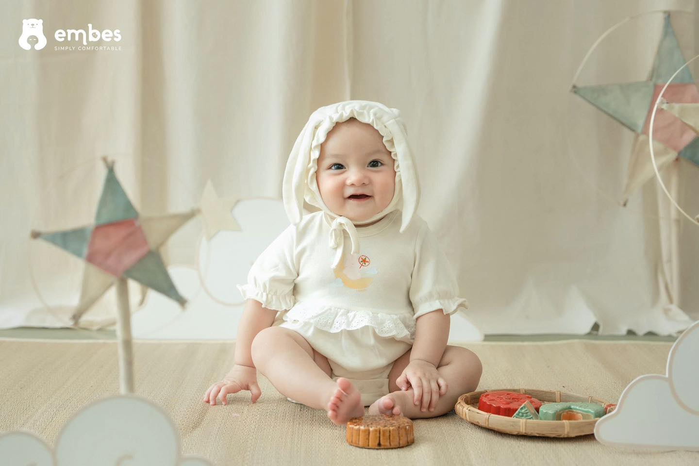 [🆕🇻🇳] Quỳnh Baby Cao Lãnh – Hàng cao cấp Mẹ & Bé 🧑‍🧒❤️️👶⭐️  Đặt luôn cho kịp chụp hình Trung thu các cục dàng ơii!Giá pre-order: 265k—> #229kkkk BONUS thêm 1 lồng đèn kute nữ nhoa!Size: 0-3m, 3-6, 6-9
Màu: tr , shares-0✔️ , likes-4❤️️ , date-2025-09-16 22:01:50🇻🇳🇻🇳🇻🇳📰🆕