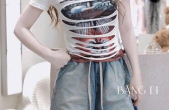 [🆕🇻🇳] NT Hoài Thương – QUẢNG CHÂU CC 👕 Top1Fashion 👗  Thấy cái áo cũm cũm đó ạ , em về sl có xíu. Mang lên xinh lắm chứ bộ . Bà nào gu lạ lạ thì lấy em này hợp lý henn
Hàng qcccc
Trắng D15
Đen , shares-1✔️ , likes-78❤️️ , date-2025-09-13 16:47:16🇻🇳🇻🇳🇻🇳📰🆕