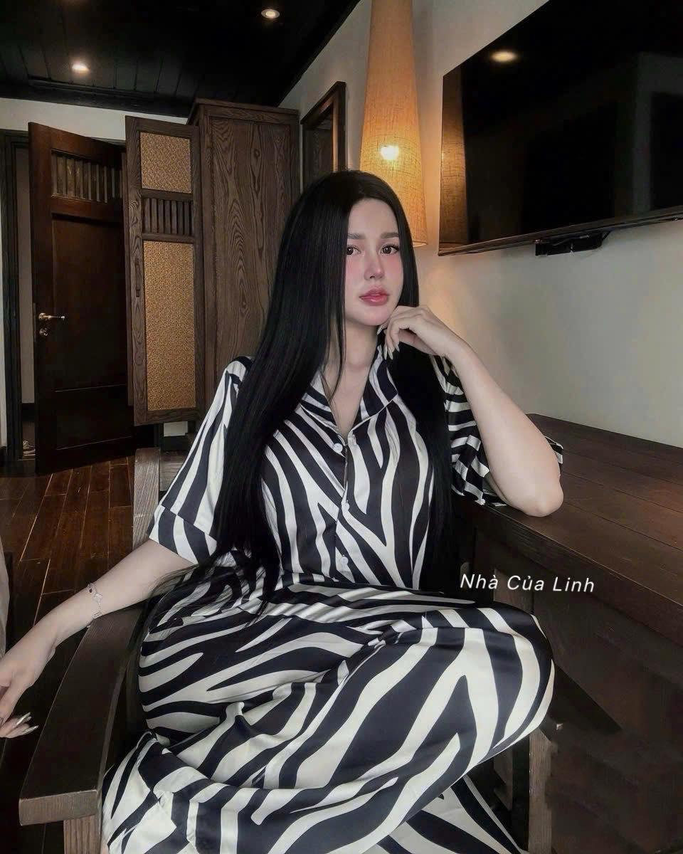 [🆕🇻🇳] Nhà của Linh – Cửa hàng quần áo nữ 👕 Top1Fashion 👗  𝑵𝑬𝑾 𝑨𝑹𝑹𝑰𝑽𝑨𝑳!!!
——————-
Luôn có cảm giác nhớ ai đó nhưng vẫn không xác định được là ai .
_________________
GIÁ DƯỚI COMMENT .
Chất liệu : Lụa  , shares-0✔️ , likes-0❤️️ , date-2025-09-13 18:56:22🇻🇳🇻🇳🇻🇳📰🆕