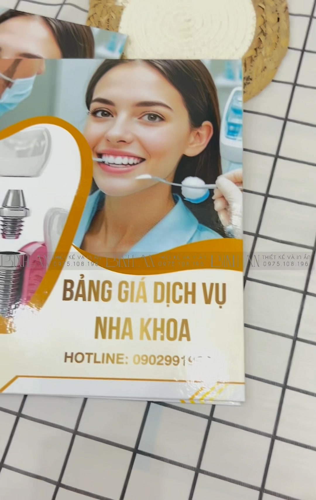 [🆕🇻🇳] In Ấn Tinh Hạo – Dịch vụ in ấn 🎨 Top1Designs ✨  Test thử mức độ chắc chắn của của standee chân cuốn khi bật quạt trong nhà.
Cần thêm thông tin về standee thì nhắn shop nhé !
————–
IN GIÁ TỐT /  , shares-0✔️ , likes-0❤️️ , date-2025-09-15 18:52:50🇻🇳🇻🇳🇻🇳📰🆕