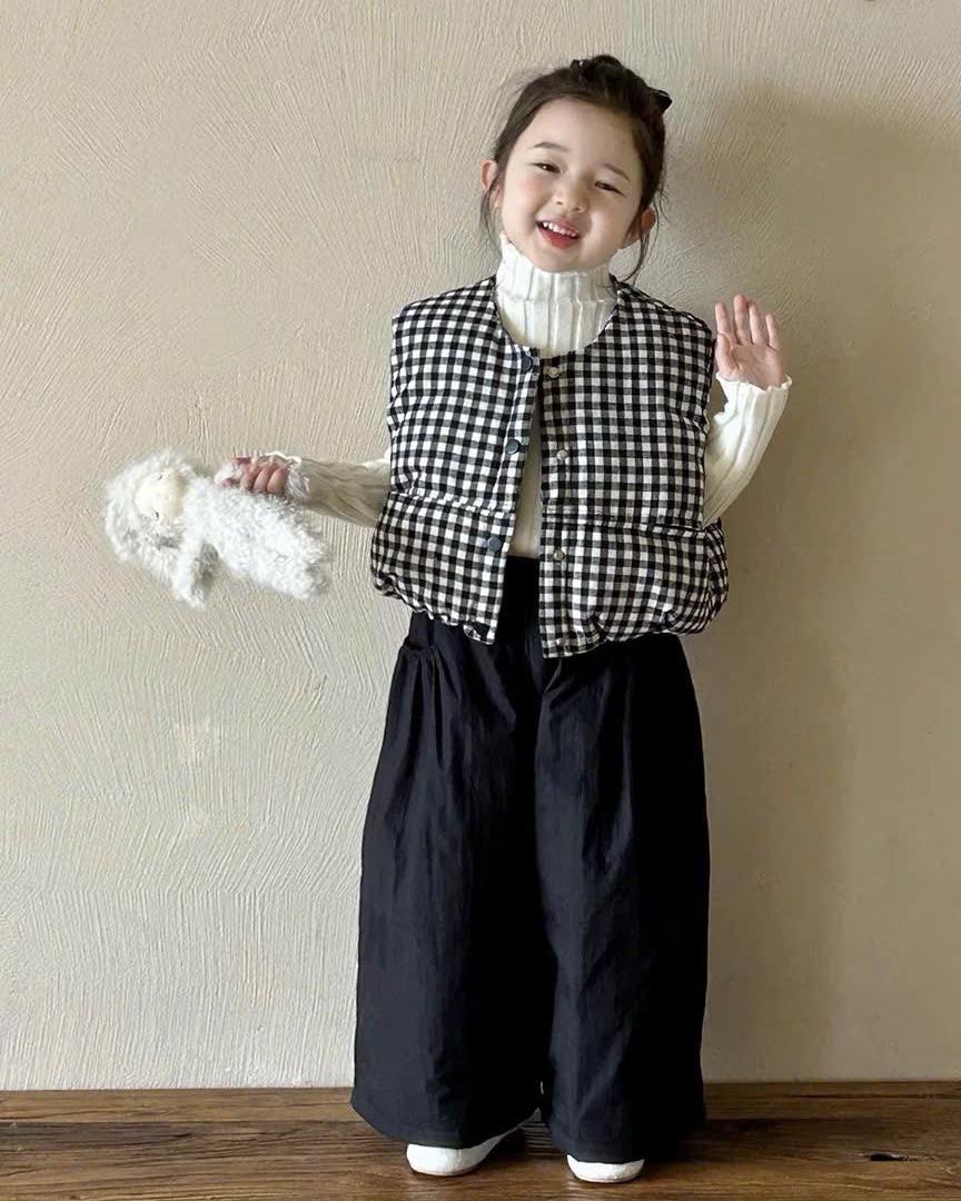 [🆕🇻🇳] Lefarms – Cửa hàng tiện lợi 🍔 Top1Food  🍜  NHO ĐỎ MỸ DARK STAR 

 Cứng Giòn – Ngọt Ngon – Tươi Xanh – Không chát vỏ

 270k/kg

Em mời ạ
 , shares-0✔️ , likes-0❤️️ , date-2025-09-15 15:21:45🇻🇳🇻🇳🇻🇳📰🆕