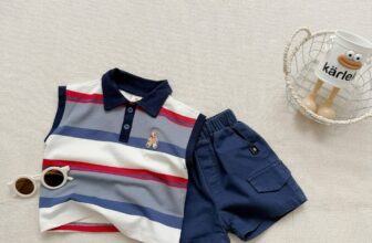 [🆕🇻🇳]  Kho Sỉ – Sky Kids ĐN – Cửa hàng quần áo sơ sinh & trẻ em 🧑‍🧒❤️️👶⭐️ Vì mã này quá xs. Các mẹ hỏi nhiều quá nên e về lại ạ.
1 set mix rời thoải mái.
Quần sort kaki chất mềm mịn lắm ạ.
2 màu. Full sz 80-140 ạ.
, shares-0✔️ , likes-8❤️️ , date-2025-09-18 14:55:59🇻🇳🇻🇳🇻🇳📰🆕