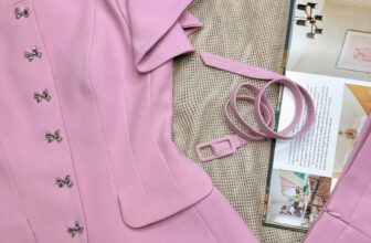 [🆕🇻🇳] Ly Tran’s Design  👕 Top1Fashion 👗  Thiết kế mới của 𝐋𝐲 𝐓𝐫𝐚𝐧 𝐃𝐞𝐬𝐢𝐠𝐧!
Áo Pink Elegen – với gam màu hồng Blush Pink ngọt ngào tôn da và nữ tính !
#lytrandesign  #lytranhandmade #quycocongso
_ , shares-2✔️ , likes-76❤️️ , date-2025-09-20 16:04:05🇻🇳🇻🇳🇻🇳📰🆕