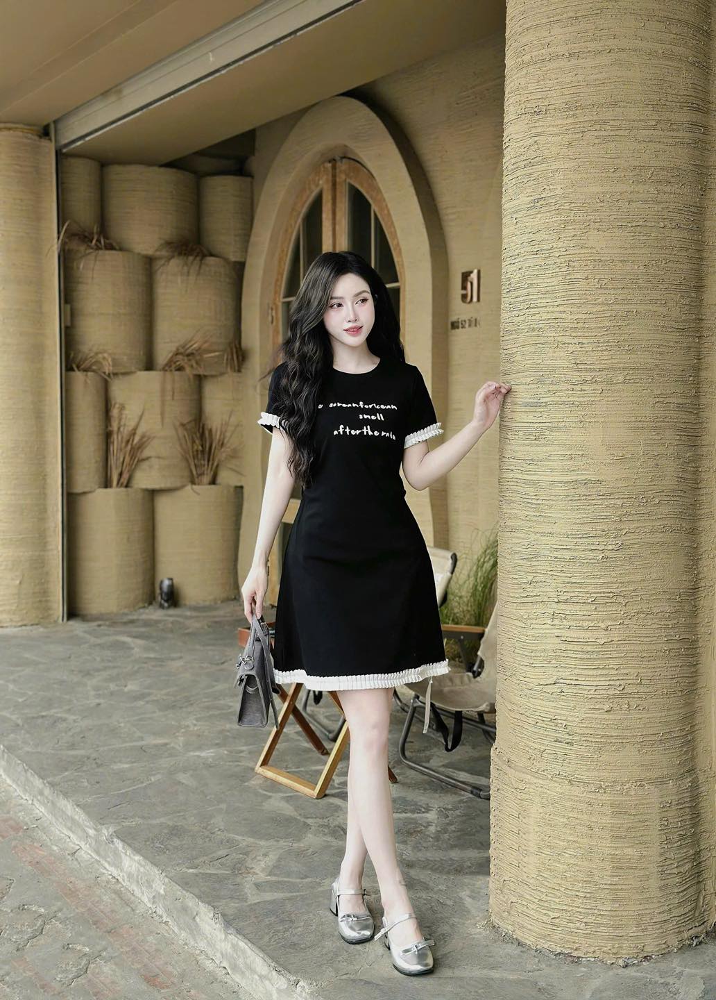 [🆕🇻🇳] NAHY Dressing Room  👕 Top1Fashion 👗  SALECòn 2-3 chiếc sót kho, bao khách hỏi báo hết, đúng buồn ạ, sale gọn nốt #2xxHàng sale K KTRA HÀNG K ĐỔI K HOÀN K FREESHIP, shop sẽ ktra kỹ càng tr , shares-0✔️ , likes-2❤️️ , date-2025-09-18 01:30:17🇻🇳🇻🇳🇻🇳📰🆕