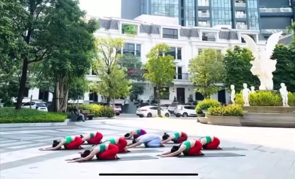 [🆕🇻🇳] Igym Fitness & Yoga 🧘 Top1Yoga 🤸🏻‍♀️ Yoga Flow, hay còn gọi là Vinyasa Yoga, là một phong cách yoga kết hợp các tư thế (asanas) một cách liên tục, uyển chuyển và nhịp nhàng theo hơi thở, tạo n , shares-0✔️ , likes-9❤️️ , date-2025-09-16 22:28:10🇻🇳🇻🇳🇻🇳📰🆕