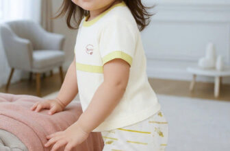 [🆕🇻🇳] Luxry Sai Gon thuộc thương hiệu Luxry Chuyên cung cấp đồ trẻ sơ sinh 🧑‍🧒❤️️👶⭐️ 159K SALE CÒN #119K /3 CÁI “99% mẹ bỉm săn ngay vì quá ĐÁNG TIỀN!”
Quần chip đùi #sợi_tre dáng xinh, co giãn 4 chiều – mặc đa dạng mọi phong cách. SIZE 10- , shares-0✔️ , likes-2❤️️ , date-2025-09-19 00:20:12🇻🇳🇻🇳🇻🇳📰🆕