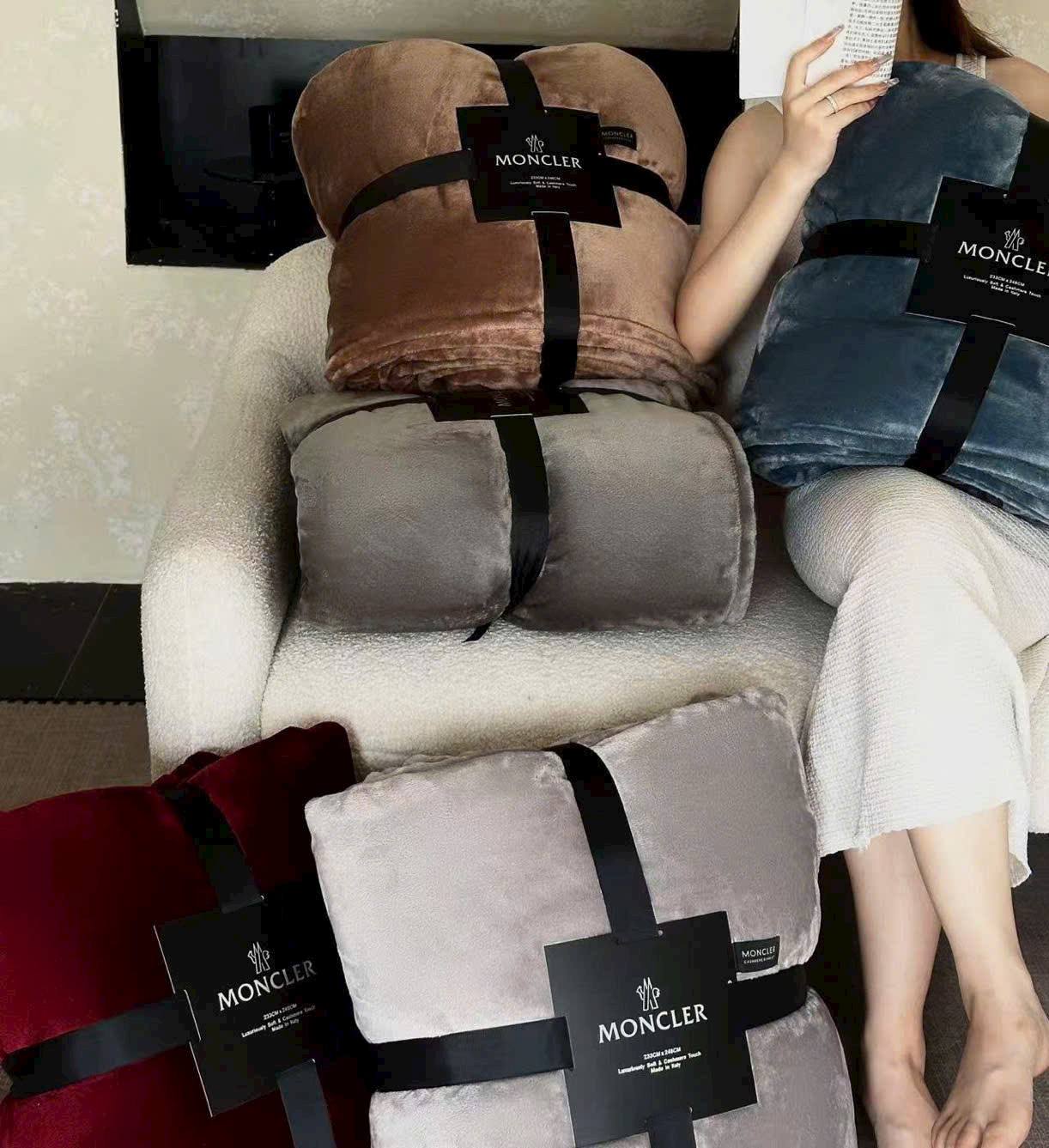 [🆕🇻🇳] Duyetatula – quần áo việt nam xuất khẩu xịn 👕 Top1Fashion 👗  G505k
Phải nói là nhìn phát thiện cảm ưng cái bụng luôn các Ch ơi.
Size Queen 248×233 chuẩn Châu Âu, bán tại CostCo Mỹ đây ạ!Nhẹ – Êm – Ấm, chiếc chăn h , shares-1✔️ , likes-0❤️️ , date-2025-09-21 03:04:08🇻🇳🇻🇳🇻🇳📰🆕