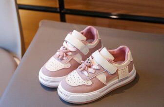 [🆕🇻🇳]  Kido Kid – Chuyên bán quần áo, giầy dép, mũ, khăn, phụ kiện trẻ em chính hãng 🧑‍🧒❤️️👶⭐️  #𝟗𝟗𝐤 /𝟏 đ𝐨̂𝐢. Còn SIZE nào đây
• Màu đen : 26,28,35.
• Màu hồng : 27.
, shares-0✔️ , likes-2❤️️ , date-2025-09-24 03:27:15🇻🇳🇻🇳🇻🇳📰🆕