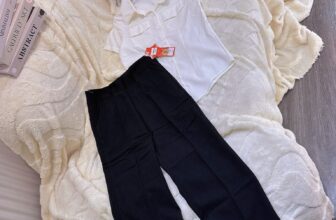 [🆕🇻🇳] Phương Nguyễn – Beauty & Mart  👕 Top1Fashion 👗   Form chuẩn xinh – mặc vào là mê
Quần suông tây cạp cao, khoá kéo bên hông gọn dáng, che khuyết điểm siêu đỉnh.
Chất vải mịn, đứng form – diện đi học, đi  , shares-0✔️ , likes-0❤️️ , date-2025-09-17 02:55:30🇻🇳🇻🇳🇻🇳📰🆕