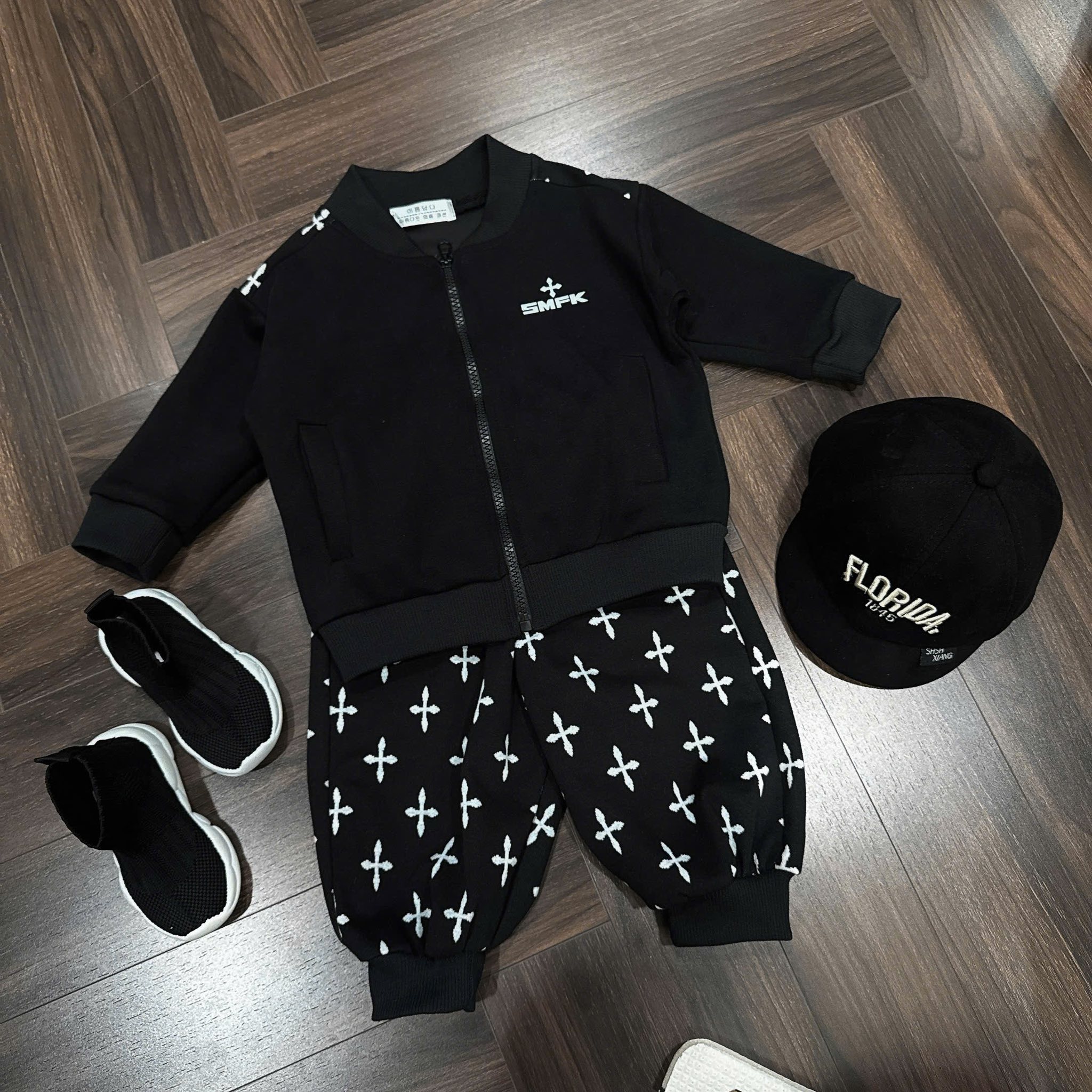 [🆕🇻🇳] Lấp La Lấp Lánh – Bring Korea close to you 🌟 🧑‍🧒❤️️👶⭐️ 𝑴𝒖̀𝒂 đ𝒐̂𝒏𝒈 𝒌𝒉𝒐̂𝒏𝒈 𝒍𝒂̣𝒏𝒉 𝒗𝒐̛́𝒊 𝒑𝒉𝒖̣ 𝒌𝒊𝒆̣̂𝒏 𝒗𝒖̛̀𝒂 𝒂̂́𝒎 𝒗𝒖̛̀𝒂 𝒙𝒊𝒏𝒉Tầm này rục rắm mua sắm cho Thu Đông là vừa rồi đó cả nhà ơi. Đừng để đến sát rạt mới sắm , shares-0✔️ , likes-6❤️️ , date-2025-09-23 03:23:12🇻🇳🇻🇳🇻🇳📰🆕