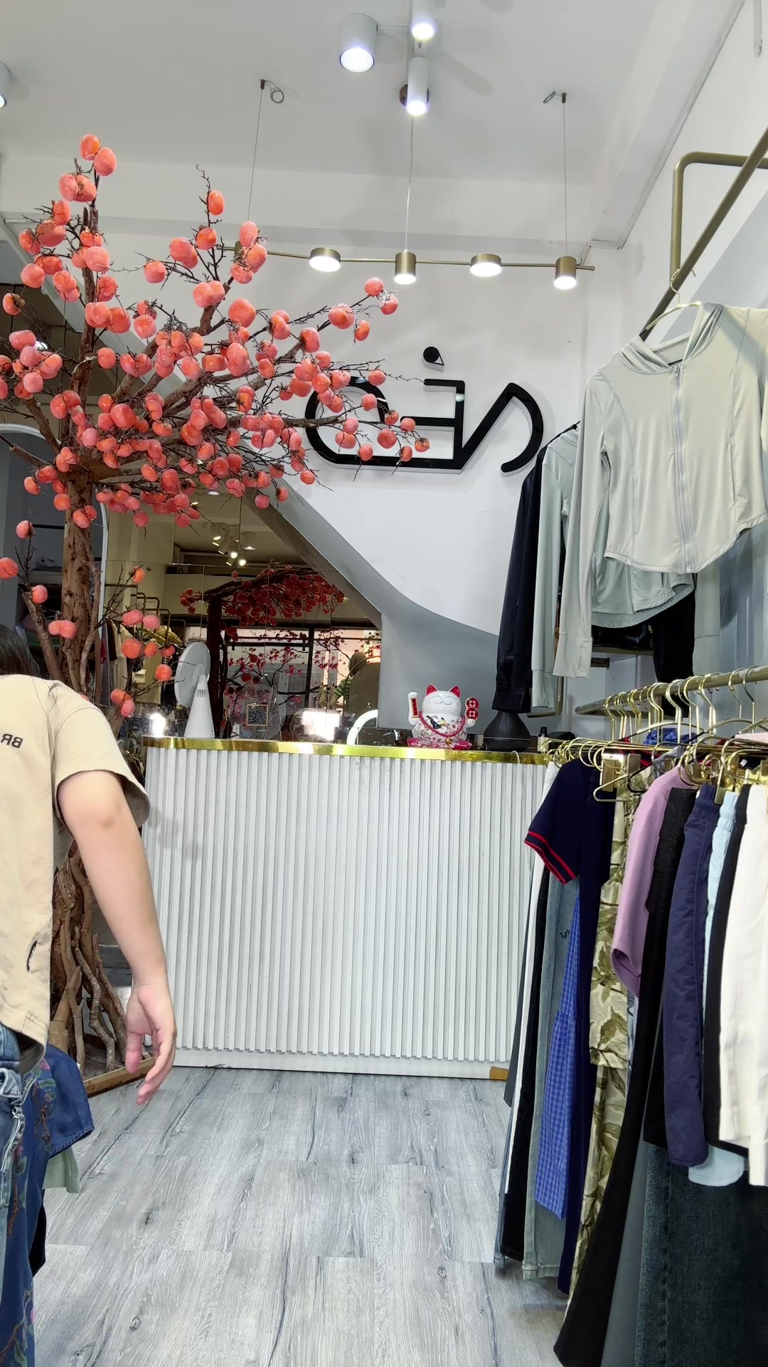 [🆕🇻🇳] Shop đầm nữ – Quần áo thời trang 👕 Top1Fashion 👗  kho sỉ lớn TPHCM giá tận xưởng
NHập sỉ giá rẻ
Xưởng KHÁNH AN chuyên nhận cắt may theo yêu cầu các mẫu hottrend mới nhất cho chị em sỉ chốt khách mỏi tay  , shares-18✔️ , likes-25❤️️ , date-2025-09-18 20:45:03🇻🇳🇻🇳🇻🇳📰🆕