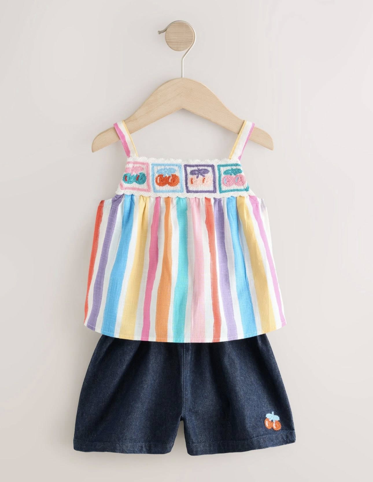 [🆕🇻🇳] Sinbi shop – Đồ hiệu cho bé  🧑‍🧒❤️️👶⭐️  𝐍𝐄𝐗𝐓 𝐕𝐈𝐏 T9 – SALE OFF 80%Set cuteSize 12-18m/ 1.5-2y/ 2-3y/ 3-4y/ 4-5y : 429k + cân (ship)
Size 6-7y : 469k + cân (ship)HÀNG ORDER – KHÔNG SẴN , shares-0✔️ , likes-0❤️️ , date-2025-09-19 21:51:19🇻🇳🇻🇳🇻🇳📰🆕
