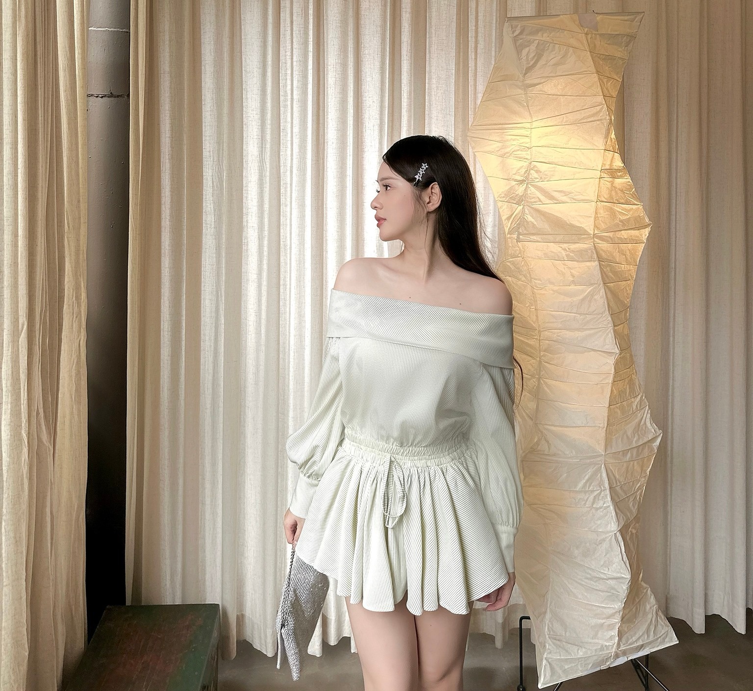 [🆕🇻🇳] H e s T i a 👕 Top1Fashion 👗   𝐑𝐄𝐒𝐓𝐎𝐂𝐊 𝐀𝐋𝐄𝐑𝐓
𝐋𝐔𝐌𝐈 𝐉𝐔𝐌𝐏𝐒𝐔𝐈𝐓 – 𝐁𝐞𝐬𝐭 𝐬𝐞𝐥𝐥𝐞𝐫Chiếc jumpsuit được nhiều nàng yêu thích suốt mùa hạ này đã quay trở lại!Với thiết kế hack dáng nhờ phần eo , shares-1✔️ , likes-10❤️️ , date-2025-09-13 22:19:23🇻🇳🇻🇳🇻🇳📰🆕