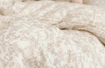 [🆕🇻🇳] Chipmunk Baby – Thương hiệu Việt Nam chuyên sản xuất và thương mại sản phẩm cho bé sơ sinh 🧑‍🧒❤️️👶⭐️ Bộ chăn gối em bé “Thỏ Ngọc” sẵn sàng đón em bé xinh yêu của ba mẹ ạChăn gối 100% cotton, thoáng mát, êm ái.
Hàng thiết kế tỉ mỉ – màu sắc đáng yêu.
Đ , shares-1✔️ , likes-0❤️️ , date-2025-09-23 17:08:18🇻🇳🇻🇳🇻🇳📰🆕