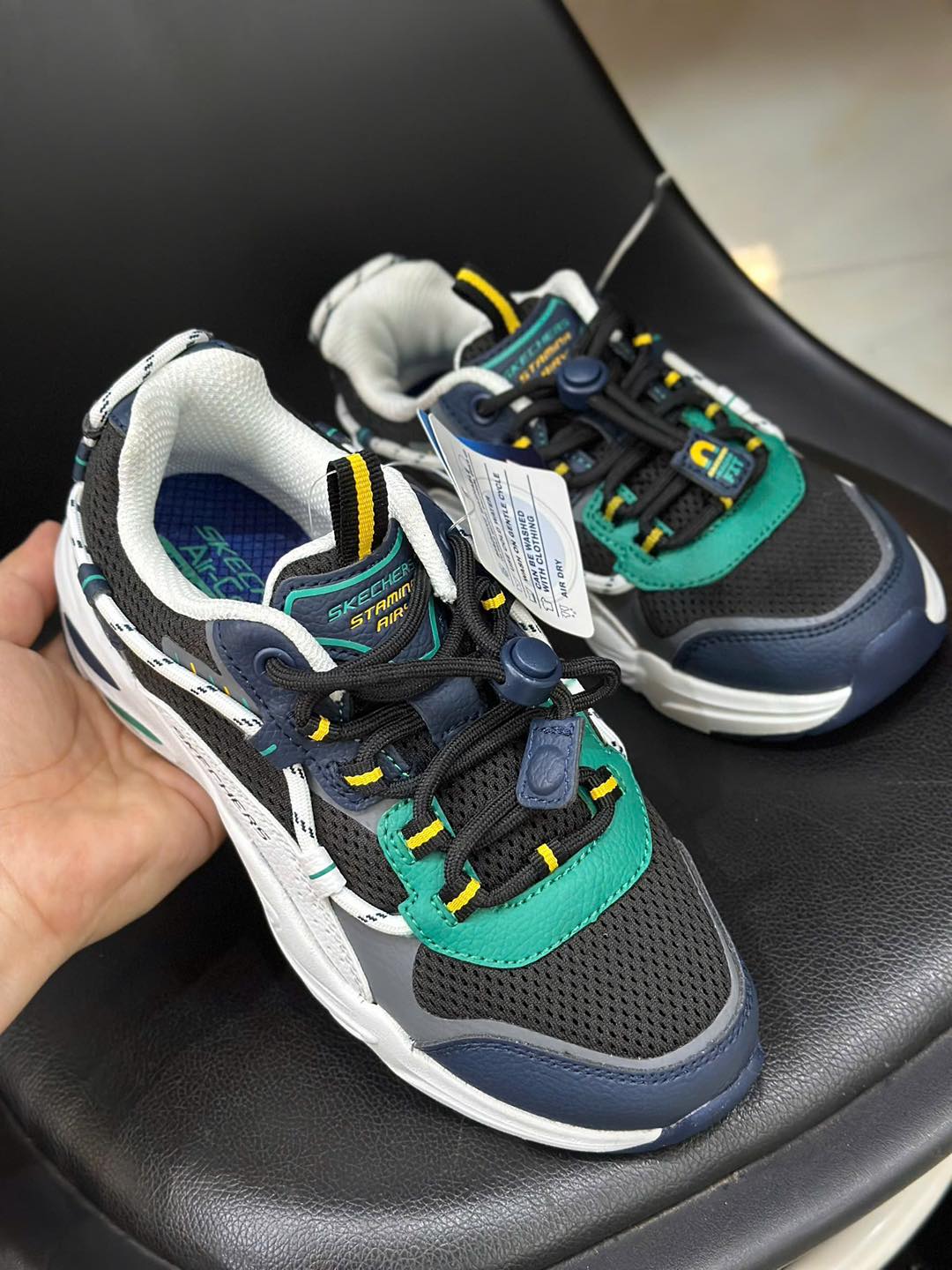 [🆕🇻🇳] BABY SHOP – thời trang trẻ em – Shop chuyên bán buôn, bán lẻ quần áo, giầy dép, phụ kiện trẻ em 🧑‍🧒❤️️👶⭐️ BỘ NỈ BÉ GÁI
Chất nỉ bông dày đẹp, kiểu dáng thể thao sang chảnh( set 2 món)
Size:120-170(25-57kg)
Giá:475.000
, shares-1✔️ , likes-1❤️️ , date-2025-09-25 16:08:59🇻🇳🇻🇳🇻🇳📰🆕