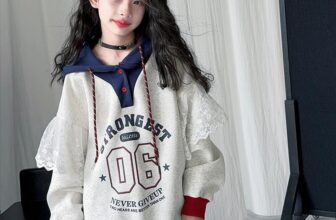 [🆕🇻🇳] BABY SHOP – thời trang trẻ em – Shop chuyên bán buôn, bán lẻ quần áo, giầy dép, phụ kiện trẻ em 🧑‍🧒❤️️👶⭐️ ÁO BÉ GÁI
chất nỉ dày đẹp, kiểu dáng sang chảnh
Size:130-170(27-55kg)
Giá:350k
, shares-1✔️ , likes-2❤️️ , date-2025-09-24 16:40:48🇻🇳🇻🇳🇻🇳📰🆕