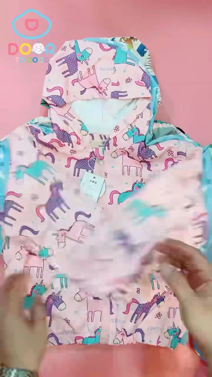 [🆕🇻🇳]  Door to door – Chuyên quần áo, giày dép và phụ kiện cho bé 😎❤️️⭐️ Hơn 30 mẫu áo khoác dù với bảng màu siêu đẹp cùng chất liệu sờ là mê em vừa về sẵn đủ size từ 100-140 mẹ nhé!!!
Chất dù bên ngoài siêu mềm mịn, lớp lót tro , shares-0✔️ , likes-0❤️️ , date-2025-09-21 15:52:27🇻🇳🇻🇳🇻🇳📰🆕